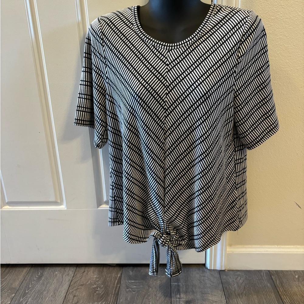 Black and White Striped Women's Top